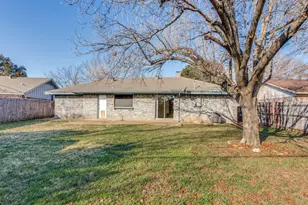 7613 Marlborough Dr W, Fort Worth, TX 76134 - Photo 23