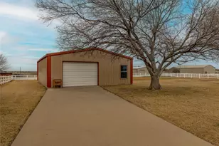 308 Lonesome Star Trail, Haslet, TX 76052 - Photo 29