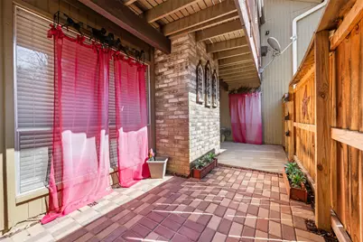 5702 Meadow Wood Lane, Fort Worth, TX 76112 - Photo 25