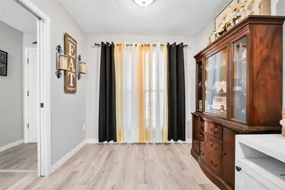 5702 Meadow Wood Lane, Fort Worth, TX 76112 - Photo 7