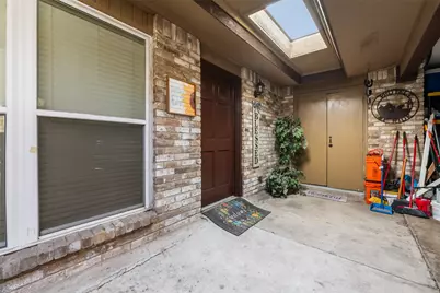5702 Meadow Wood Lane, Fort Worth, TX 76112 - Photo 5