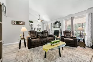 5702 Meadow Wood Ln, Fort Worth, TX 76112 - Photo 11