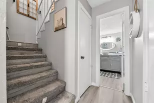 5702 Meadow Wood Ln, Fort Worth, TX 76112 - Photo 15