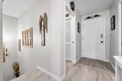 5702 Meadow Wood Lane, Fort Worth, TX 76112 - Photo 5