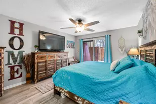 5702 Meadow Wood Ln, Fort Worth, TX 76112 - Photo 17