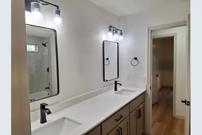 2520 Stone Creek Drive, Plano, TX 75075 - Photo 17