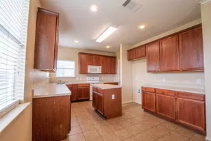 14112 Cochise Dr, Fort Worth, TX 76052 - Photo 3