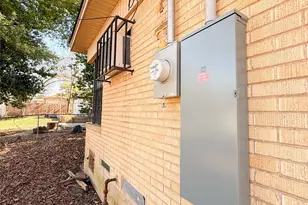 6213 Latta St, Dallas, TX 75227 - Photo 21