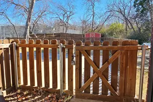 903 W Congress St, Denton, TX 76201 - Photo 31