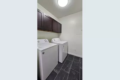 903 W Congress Street, Denton, TX 76201 - Photo 13