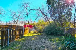 903 W Congress St, Denton, TX 76201 - Photo 33