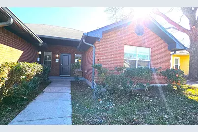 903 W Congress Street, Denton, TX 76201 - Photo 1