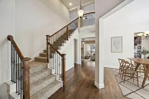 1409 Livy Ln, Lewisville, TX 75056 - Photo 3