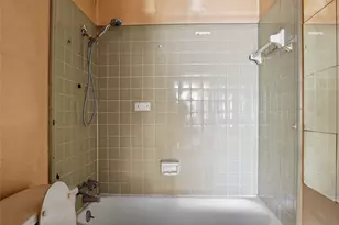 404 Nathan St, Burleson, TX 76028 - Photo 23