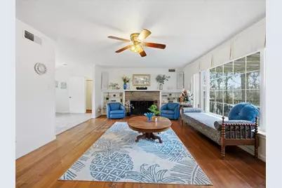 5 Chelsea Drive, Fort Worth, TX 76134 - Photo 9