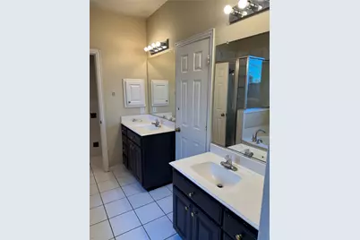 1131 Indy Court, Irving, TX 75060 - Photo 11