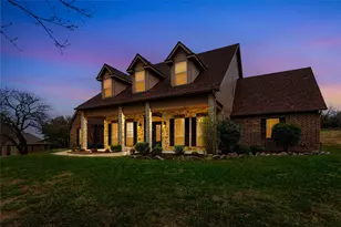 210 Acorn Ct, Aledo, TX 76008 - Photo 1