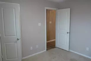 14020 Danesdale Dr, Pilot Point, TX 76258 - Photo 17