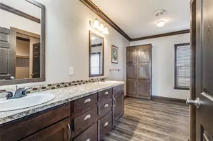 421 Overland Trail, McKinney, TX 75071 - Photo 11