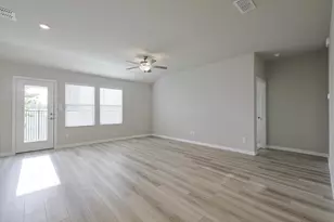 3305 Chasemoor Dr, Denton, TX 76207 - Photo 9