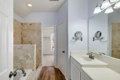 9881 Cambridge Drive, Frisco, TX 75035 - Photo 21