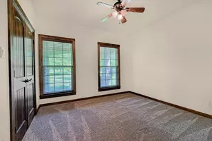 5300 Highland Dr, Denison, TX 75020 - Photo 9