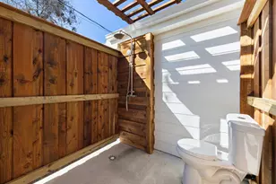 3616 Woodleigh Dr, Dallas, TX 75229 - Photo 23