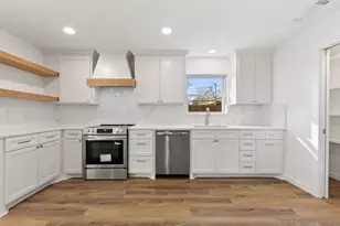 3616 Woodleigh Dr, Dallas, TX 75229 - Photo 3