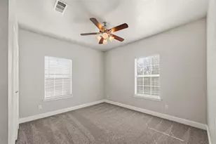 2207 Henry St, Greenville, TX 75401 - Photo 15