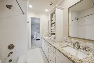 6526 Meadowcreek Dr, Dallas, TX 75254 - Photo 25