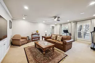 6526 Meadowcreek Dr, Dallas, TX 75254 - Photo 7