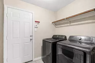 1320 Artemus Dr, Lancaster, TX 75134 - Photo 15