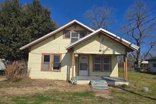 815 E Sumpter St, Mexia, TX 76667 - Photo 1