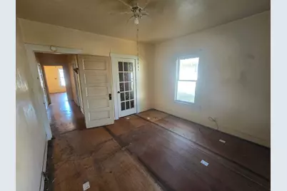 815 E Sumpter Street, Mexia, TX 76667 - Photo 9