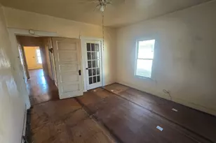 815 E Sumpter St, Mexia, TX 76667 - Photo 9