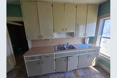 815 E Sumpter Street, Mexia, TX 76667 - Photo 3