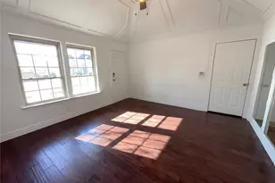 401 Kenshire Dr, Benbrook, TX 76126 - Photo 9