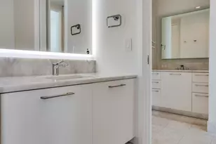 7901 Windrose Ave., Plano, TX 75024 - Photo 15