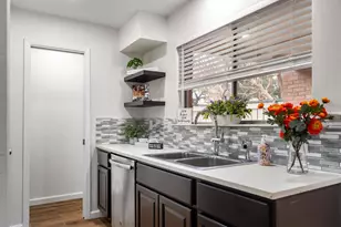 2808 Escada Dr, Farmers Branch, TX 75234 - Photo 5