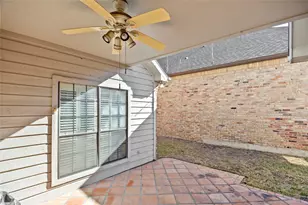 7247 Lane Park Dr, Dallas, TX 75225 - Photo 19