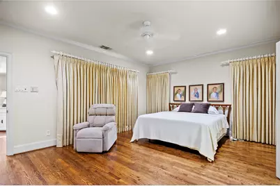 7247 Lane Park Drive, Dallas, TX 75225 - Photo 15