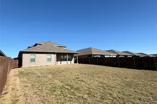 16721 Porterfield Ln, Justin, TX 76247 - Photo 23