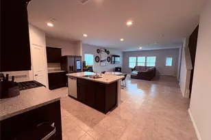 16721 Porterfield Ln, Justin, TX 76247 - Photo 5