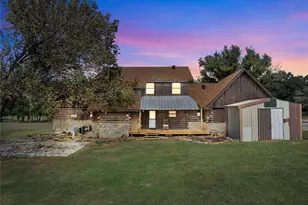 10233 County Rd 603, Burleson, TX 76028 - Photo 29