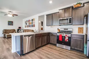 3916 Oak Crk Cir, Denison, TX 75020 - Photo 7