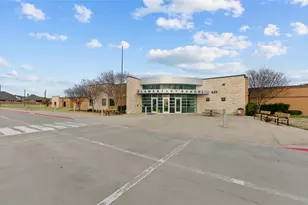 103 Northampton Dr, Justin, TX 76247 - Photo 17