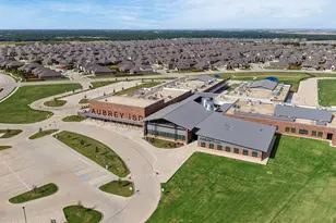 13117 Limestone St, Aubrey, TX 76227 - Photo 17