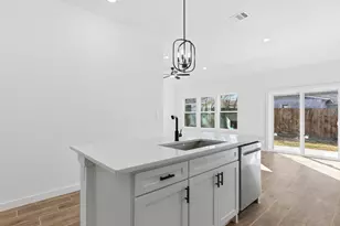 1004 E Hickory St, Kaufman, TX 75142 - Photo 5