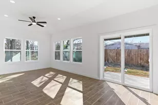 1004 E Hickory St, Kaufman, TX 75142 - Photo 11