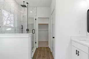 1004 E Hickory St, Kaufman, TX 75142 - Photo 17